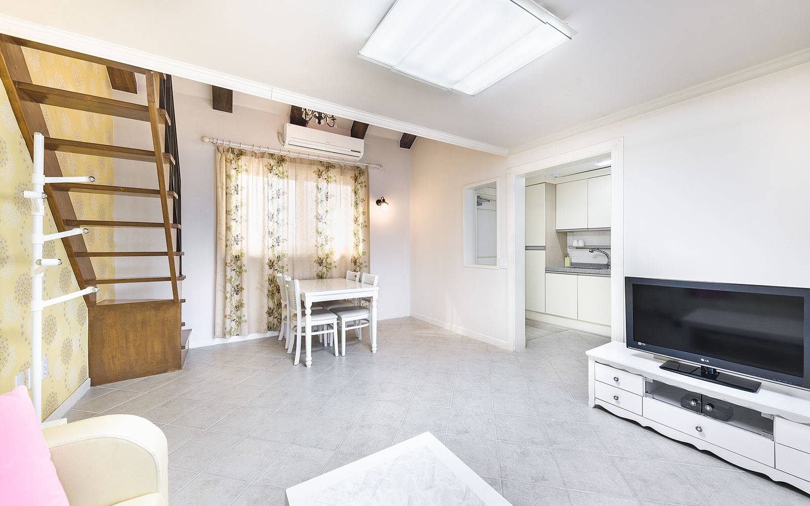 201호 객실 이미지